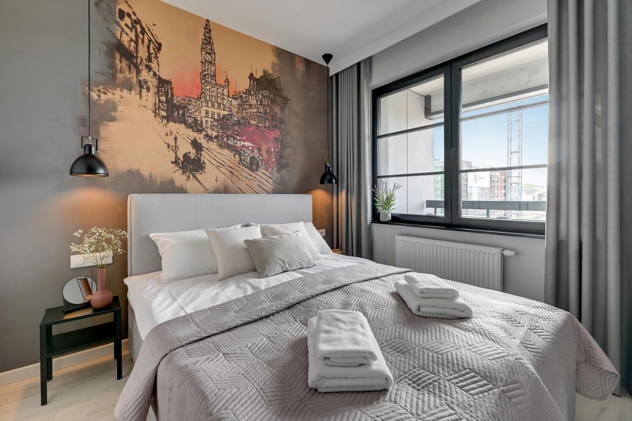 Flatbook - City Center Apartments Doki Living Gdansk Ngoại thất bức ảnh